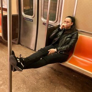 Meet your Posher, Anna